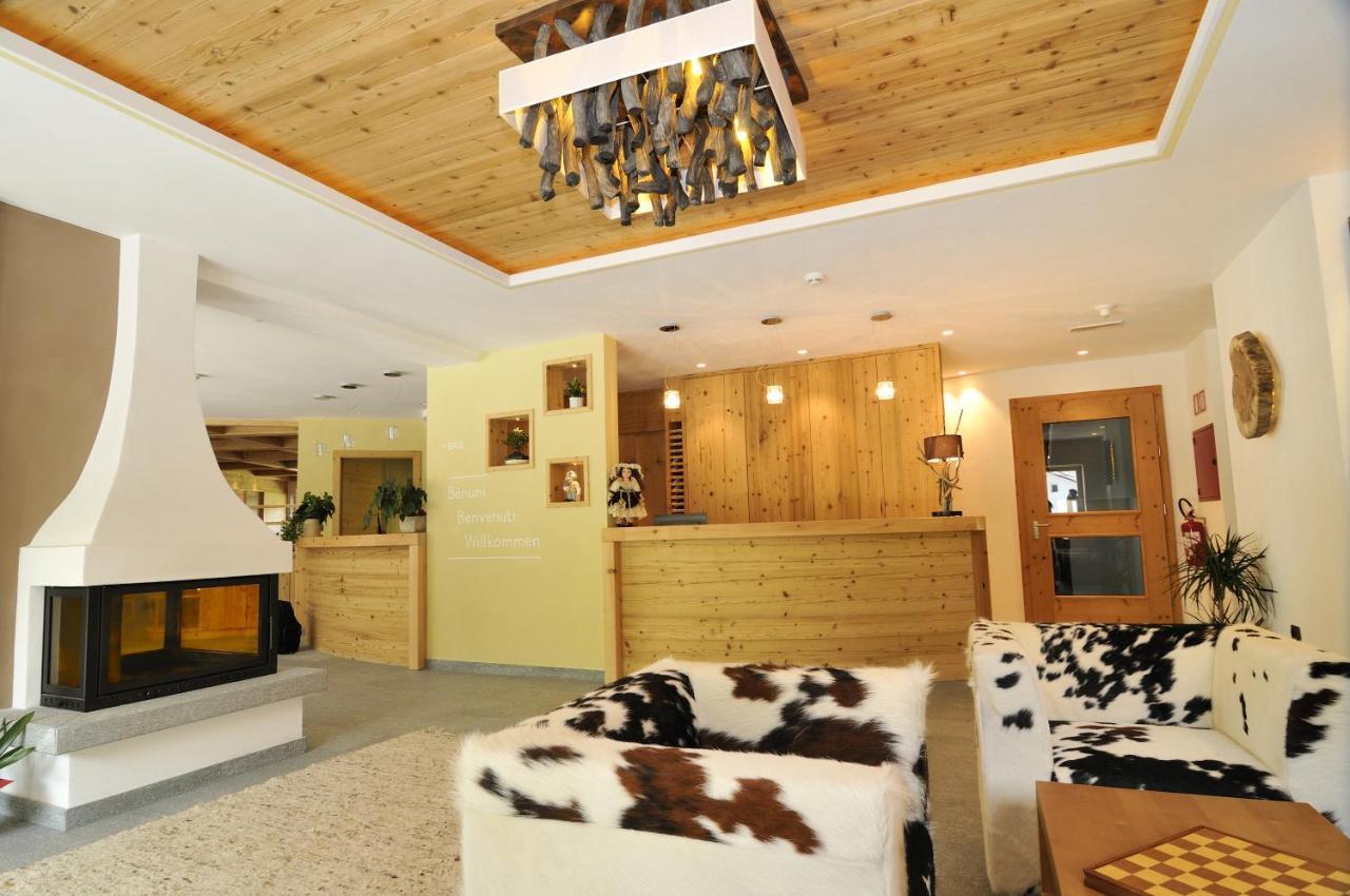Hotel Chalet Dlaces Selva di Val Gardena Exterior foto